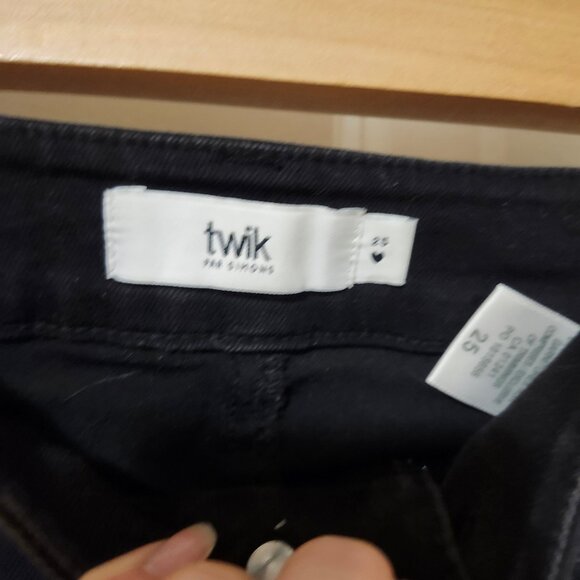 Black High Waisted Flared Bell Bottom Jeans - Picture 3 of 9